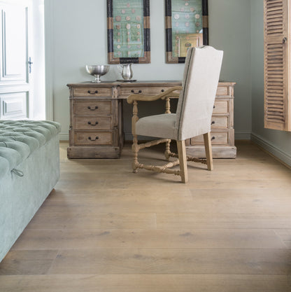 Dalston Engineered Oak Wide Plank | Light Coloured Flooring